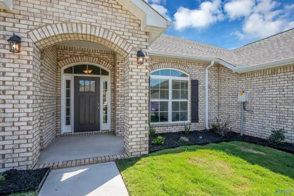 Harvest, AL 35749,14106 Creekwater Court