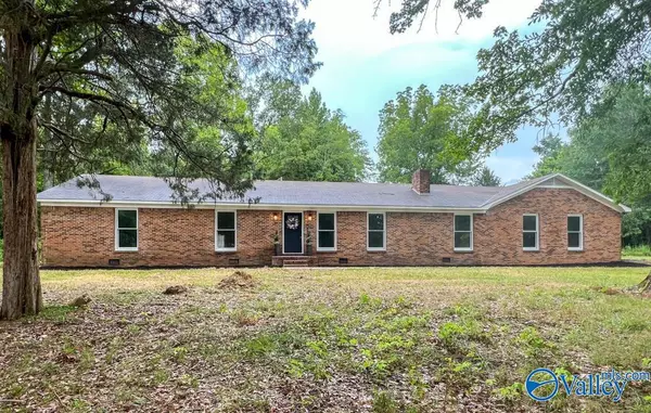 Moulton, AL 35650,18531 County Road 460