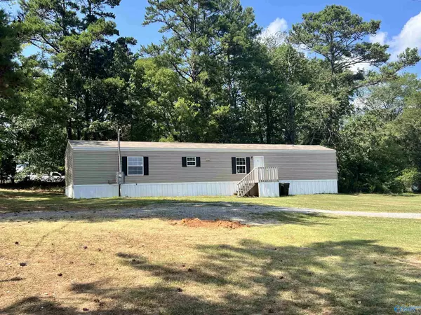 2893 Old Big Cove Road, Owens Cross Roads, AL 35763