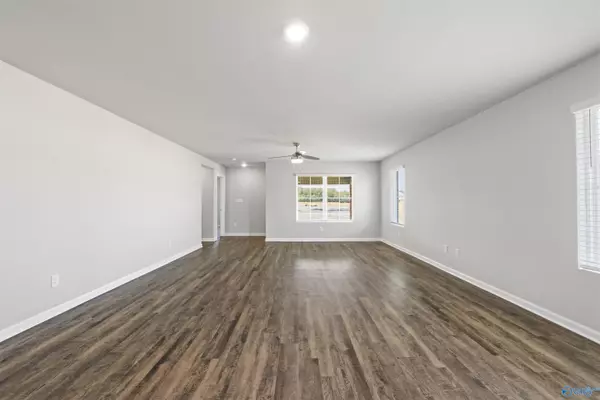 Toney, AL 35773,128 Joya Brook Way