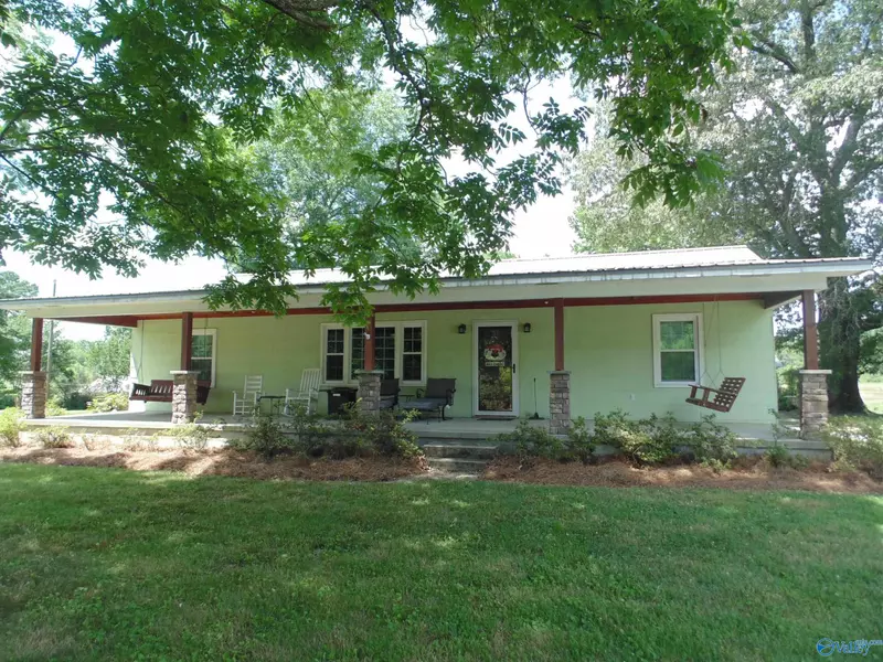 129 Bennett Street, Eva, AL 35621