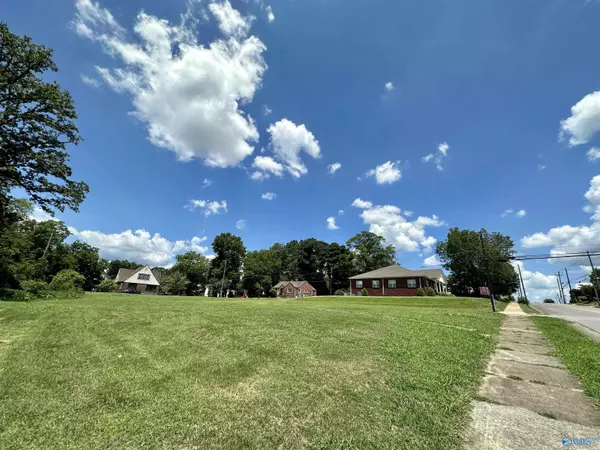 Gadsden, AL 35901,705 S South 4th Street