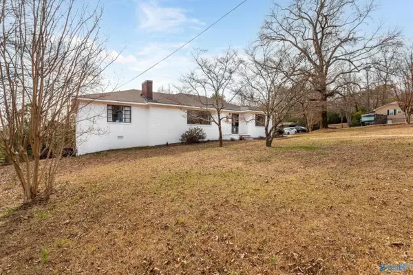 Gadsden, AL 35904,2441 Scenic Drive