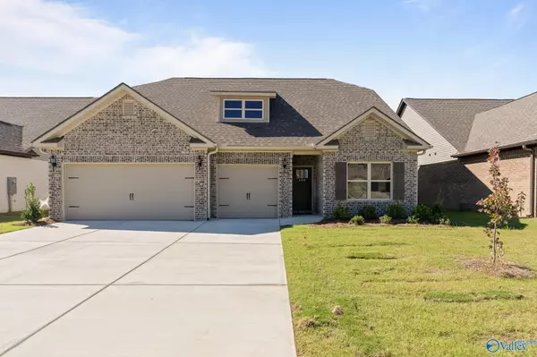 108 Gander Circle, Owens Cross Roads, AL 35763