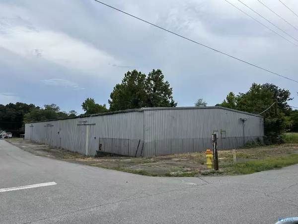 Arab, AL 35016,21 3rd Street NW