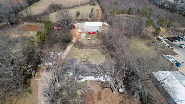 Athens, AL 35613,24497 W Highway 72