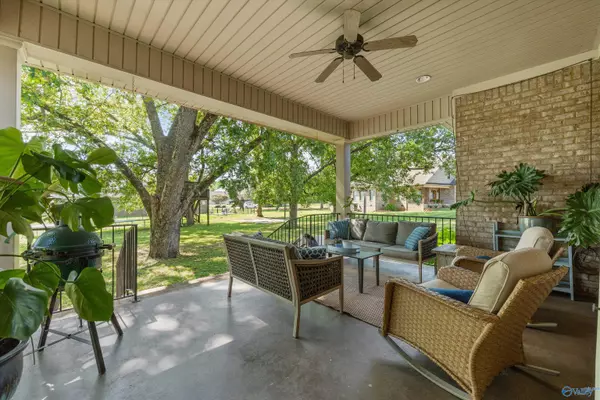 Athens, AL 35613,18800 Wentworth Drive