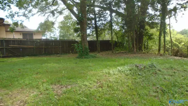 Gadsden, AL 35903,1423 Goss Avenue