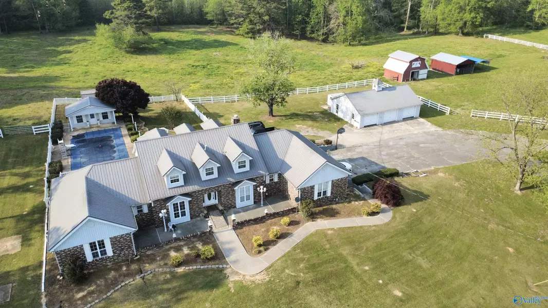 8348 Gallant Road, Gallant, AL 35972