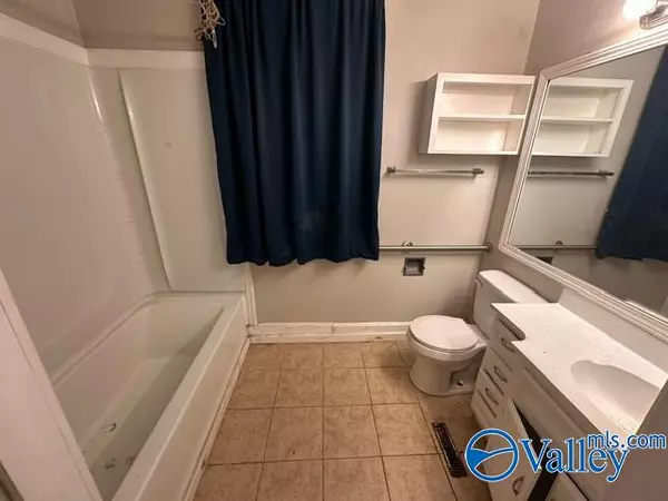 308 Vine Street Athens, AL 35611