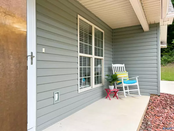 Jacksonville, AL 36265,1022 Groves Pass SE