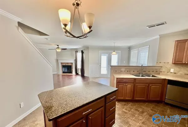 152 Grantham Circle Madison, AL 35756