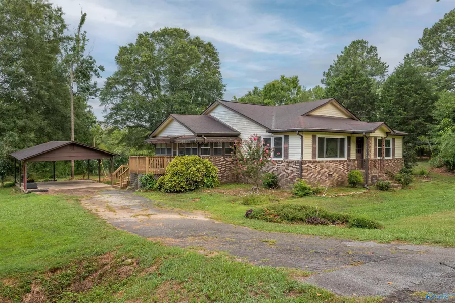 769 Chandler Mountain Road, Steele, AL 35987