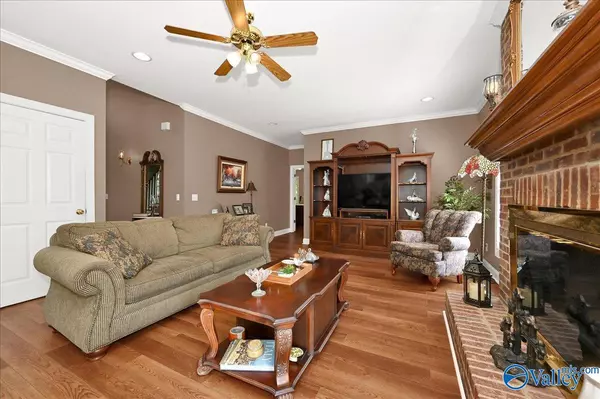 Hanceville, AL 35077,305 County Road 540