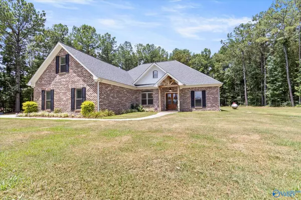 14271 Reid Road, Athens, AL 35611