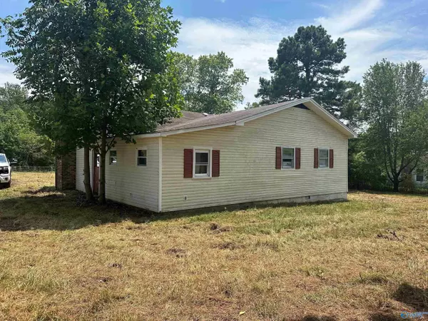 Goodspring, TN 38460,940 Fall River Road