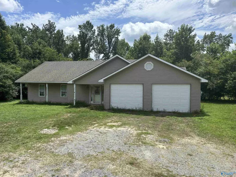 977 Crawford Road, Boaz, AL 35957