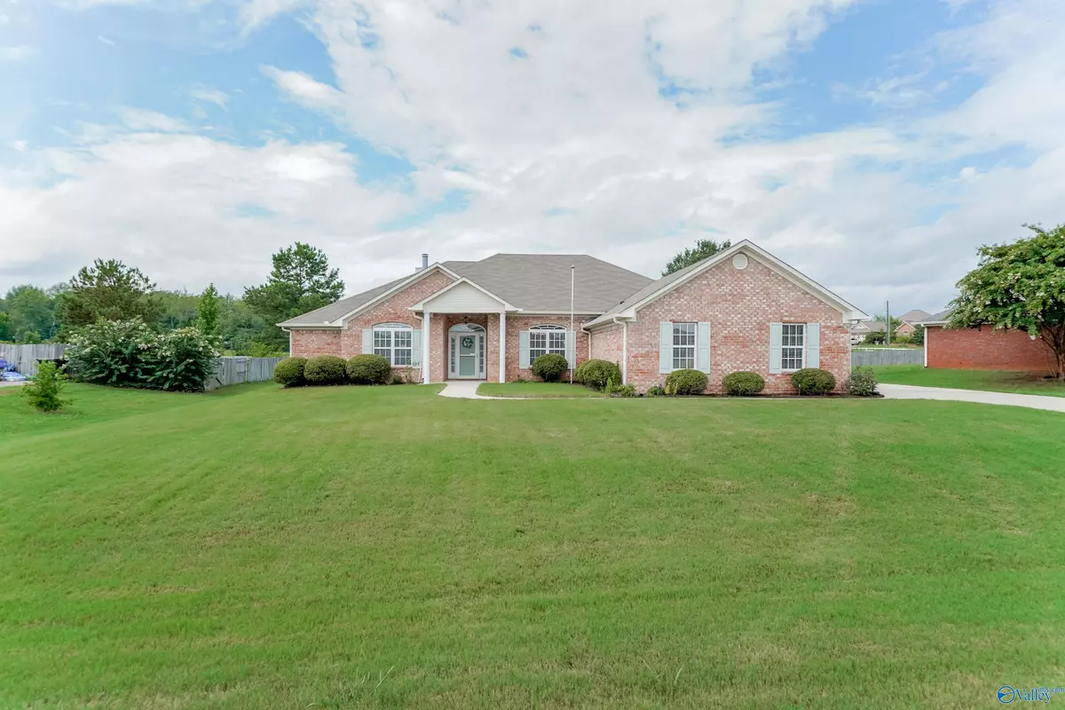Harvest, AL 35749,103 Oak Branch Circle