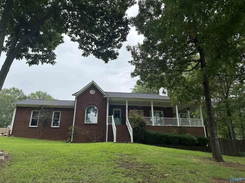 3100 Bob White, Oxford, AL 36203