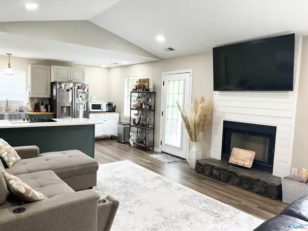 Alabaster, AL 35007,117 Pebble Lane