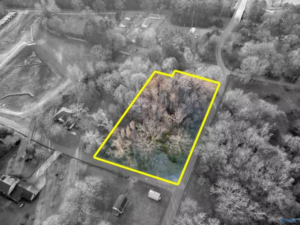 1.32 +/- acres Milner Street NE, Hartselle, AL 35640