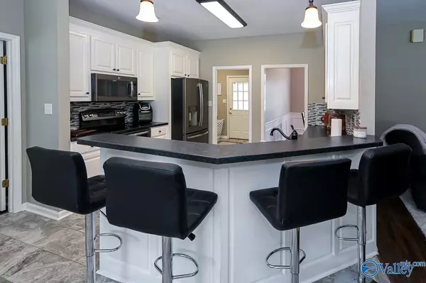 Trinity, AL 35673,60 Hidden Creek Drive