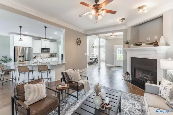 1907 Weatherly Circle SW, Decatur, AL 35603