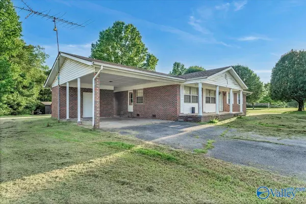 646 Old Highway 35 E, Fort Payne, AL 35968