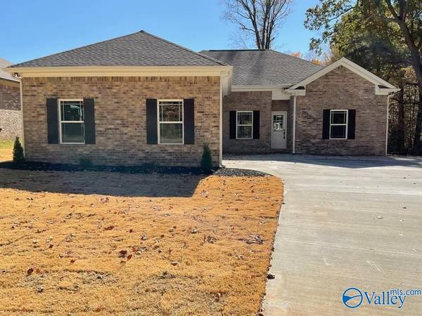 1854 Joe Quick Road, New Market, AL 35761