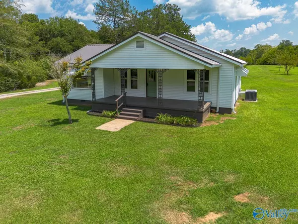 8374 County Road 87, Moulton, AL 35650