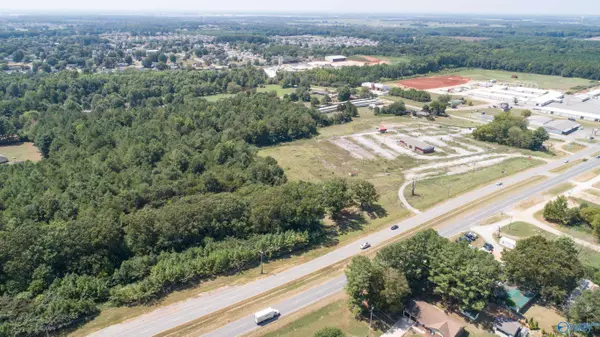 Huntsville, AL 35756,30234 Highway 72