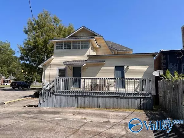 Gadsden, AL 35901,756 Walnut Street