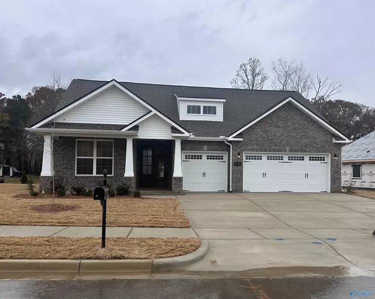 2125 Dustin Drive NE #75, Cullman, AL 35058