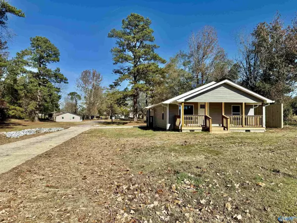 4172 Oak Street, Hokes Bluff, AL 35903