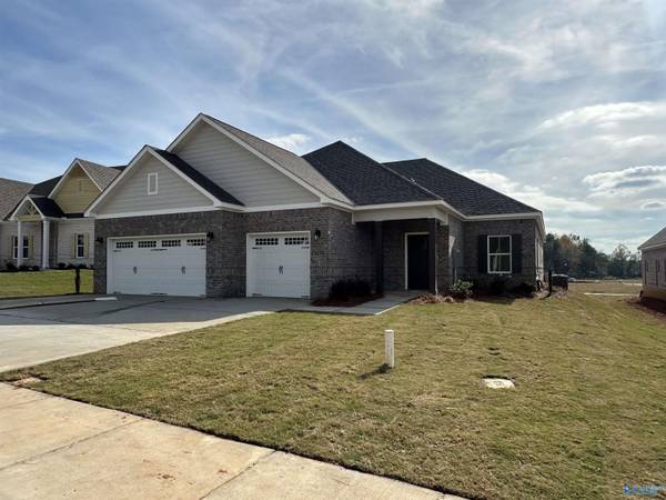 16658 Hamilton Place, Athens, AL 35613