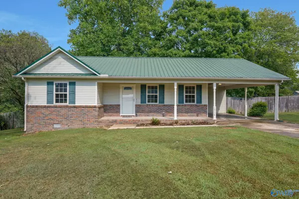 18778 Canoebrook Lane, Toney, AL 35773