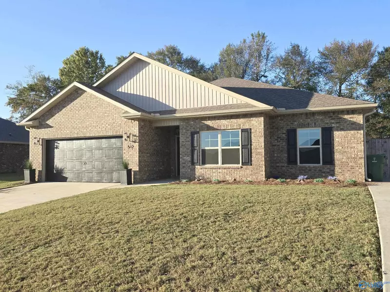 512 Wolf Trace, Hartselle, AL 35640