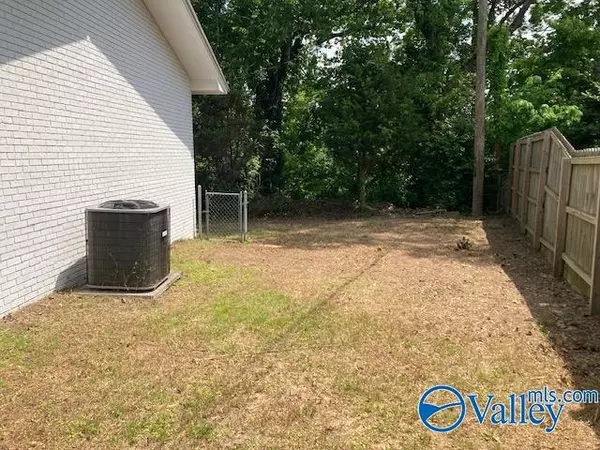 Trinity, AL 35673,625 S Mountain Drive E