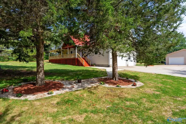 Huntland, TN 37345,15940 Hwy 64 W