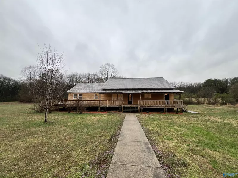 12524 Brownsferry Road, Athens, AL 35611