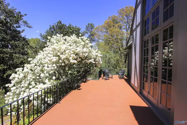 Anniston, AL 36207,33 Sunset Drive