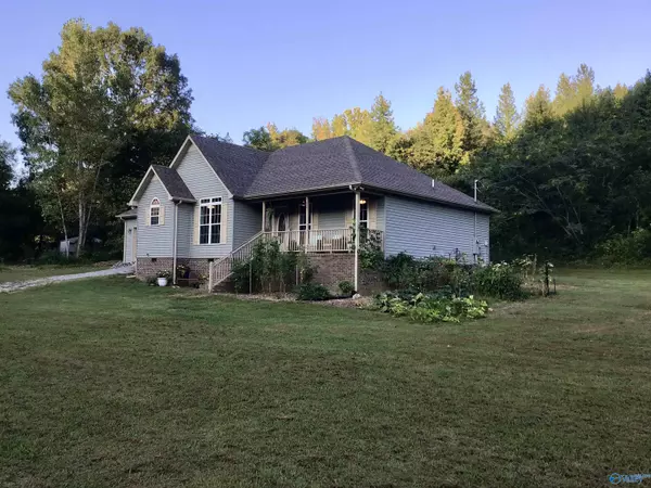 Dellrose, TN 38453,115 Short Creek Road