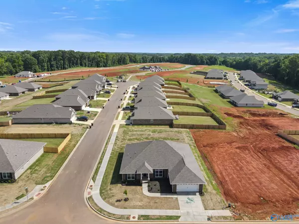 Harvest, AL 35749,14105 Creekwater Court