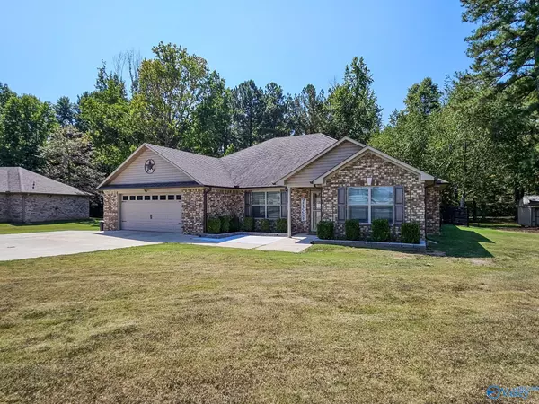 Athens, AL 35613,18201 Upland Trail