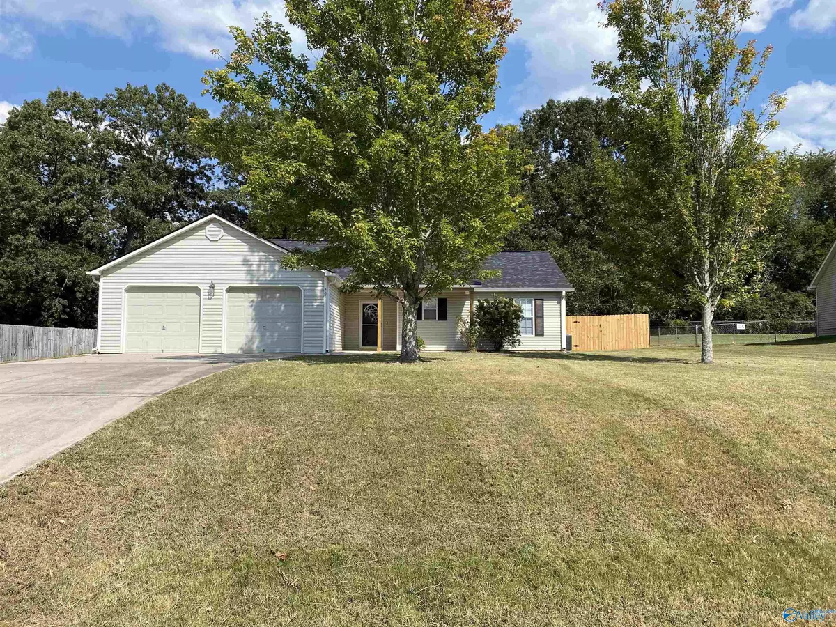 New Market, AL 35761,207 Old Country Court