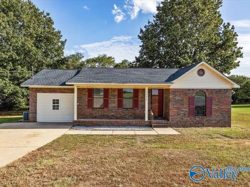 14440 Brownsferry Road, Athens, AL 35611