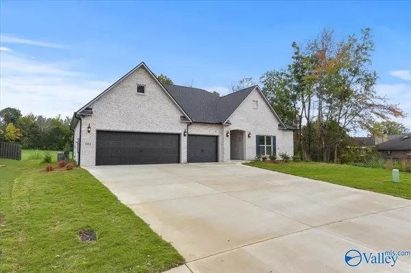 Huntsville, AL 35811,102 Tara Drive