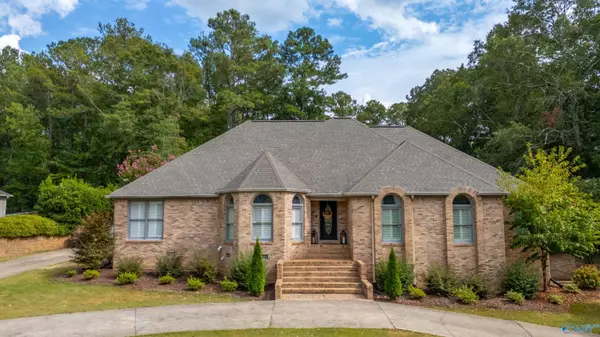 2221 Western Hills Drive W, Southside, AL 35907