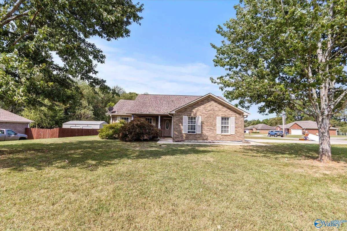 Toney, AL 35773,100 Sand Pine Court