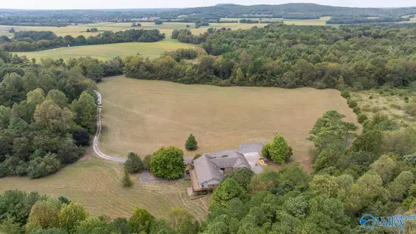 341 Carters Gin Road, Toney, AL 35773